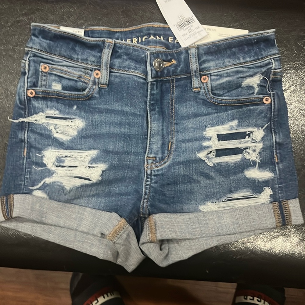 American Eagle women’s shorts size 0 NWT